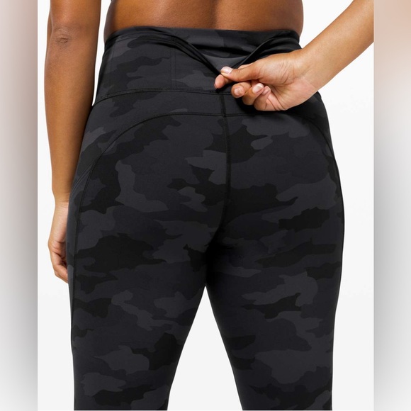 🖤 Lululemon Fast & Free Tight II 25" *Nulux Heritage 365 Camo Deep Coal✨Like 🆕 - Picture 4 of 12